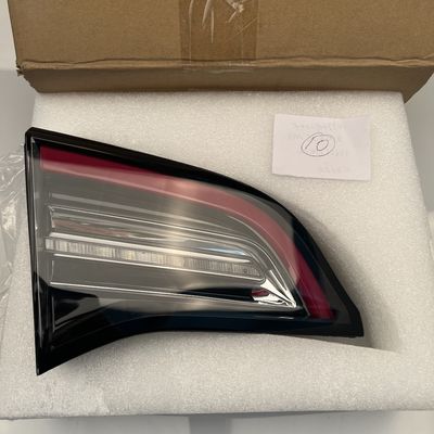 테슬라 모델 3에 100% 적합함 왼쪽 내쪽 꼬리 빛 브레이크 빛 OE 1077401-00-F