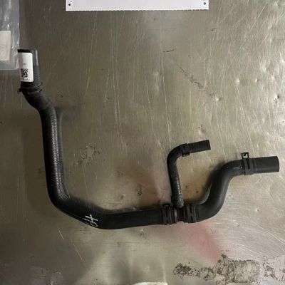 ROEWE SAIC 자동차 부착 냉각기 라디에이터 튜브 OEM 10220360 MG GS RX5