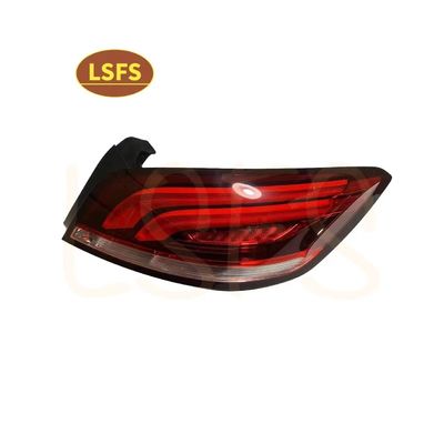 MG6 자동차 모델 오른쪽 뒷 꼬리등 OE 10692830 MG SAIC 자동차 장착용