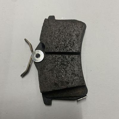 ROEWE I6 및 MG5 후방 브레이크 패드 OE 10400936 고객 요구 사항